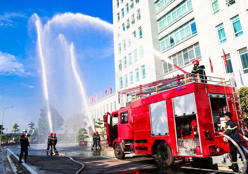 Điểm tin BĐS - tài chính 18/9: 18 công trình của các bộ, ngành chưa nghiệm thu PCCC đã đưa vào hoạt động