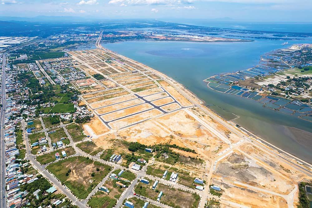 Điểm tin BĐS - tài chính 27/9: Thanh tra đột xuất toàn diện 3 dự án bất động sản, Đà Nẵng sắp đấu giá đất online
