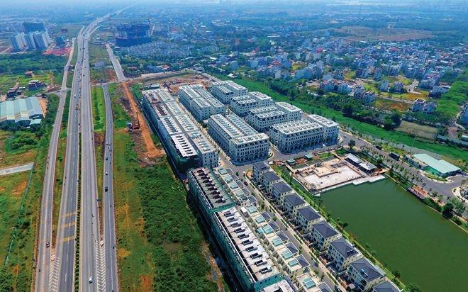 Thị trường bất động sản TP.HCM và vùng ven 'bùng nổ' trở lại: Giao dịch chung cư tăng gấp đôi