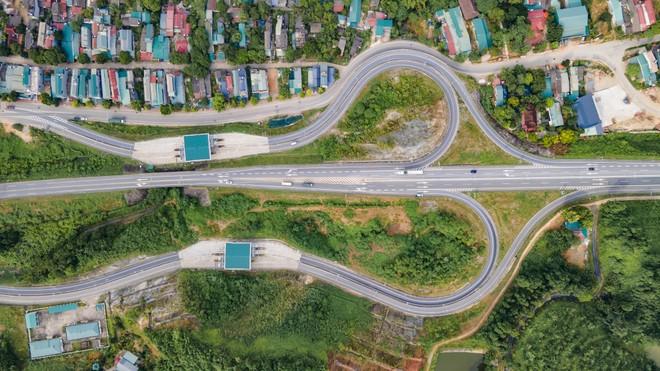 VEC được tăng vốn “khủng” gấp 32 lần, vừa thắng gói thầu cao tốc hơn 56.000 tỷ đồng