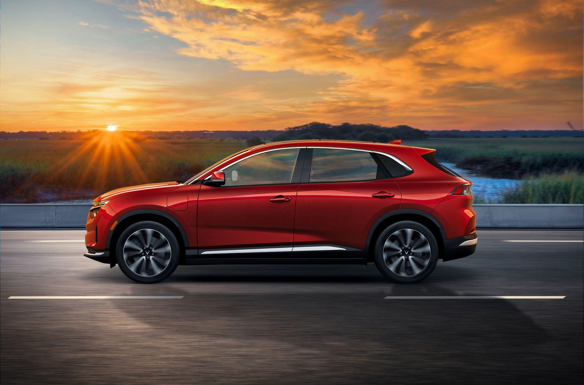 Chuyên gia nói về VinFast VF 8: Mẫu SUV điện toàn diện nhất trong tầm giá