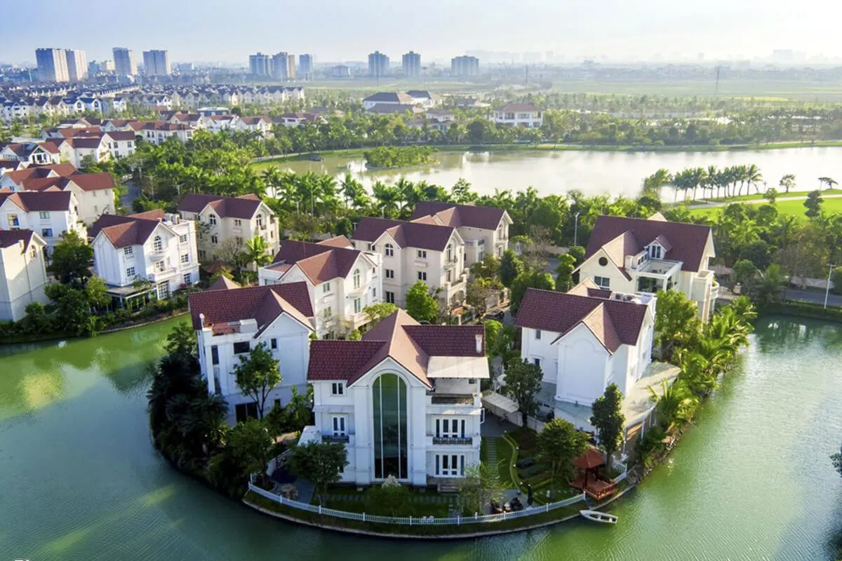 Giới tinh hoa tận hưởng lối sống “xa xỉ thầm lặng” tại Vịnh Xanh giữa lòng phố biển