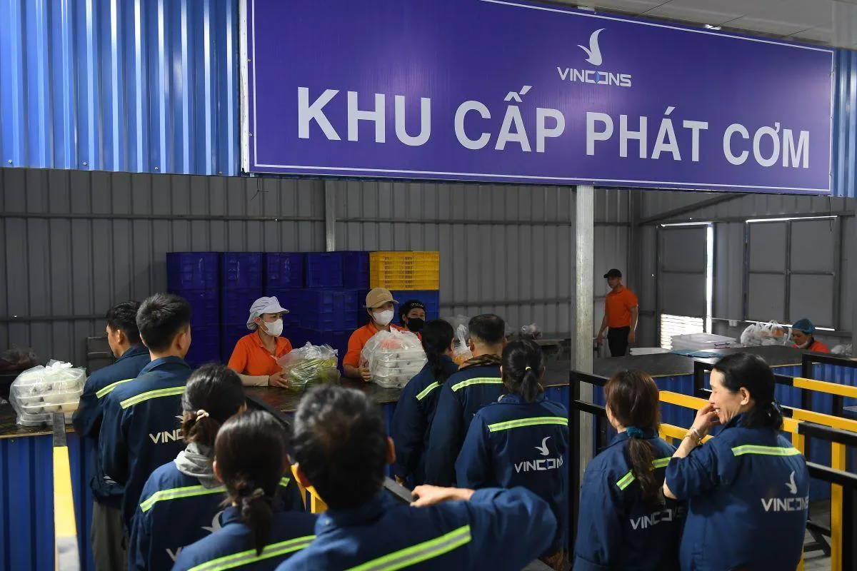 20.000 việc làm từ Vingroup giúp hàng vạn gia đình phía Nam Thủ đô ổn định sinh kế