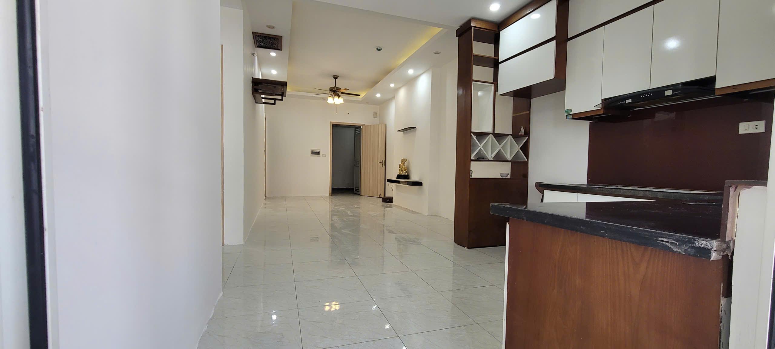 Chính chủ bán căn hộ 72m² full nội thất, tầng cao thoáng, giá hợp lý tại KĐT Thanh Hà Cienco 5