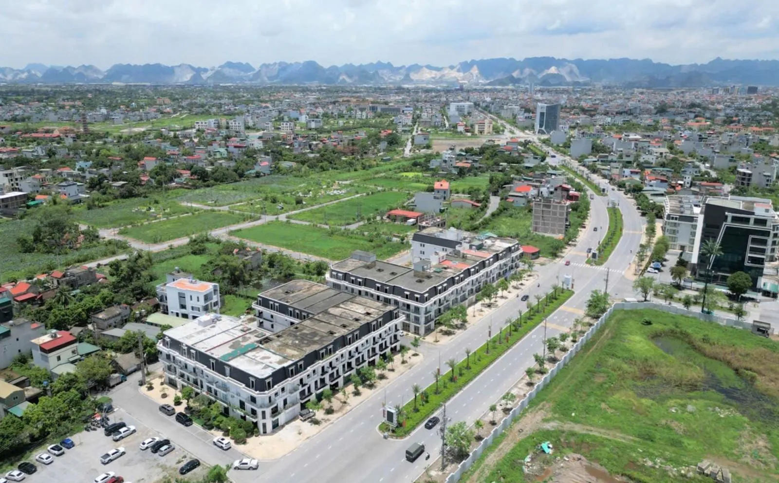 Ninh Bình đấu giá khu đất vàng làm dự án nhà ở và thương mại gần nút giao Liêm Tuyền