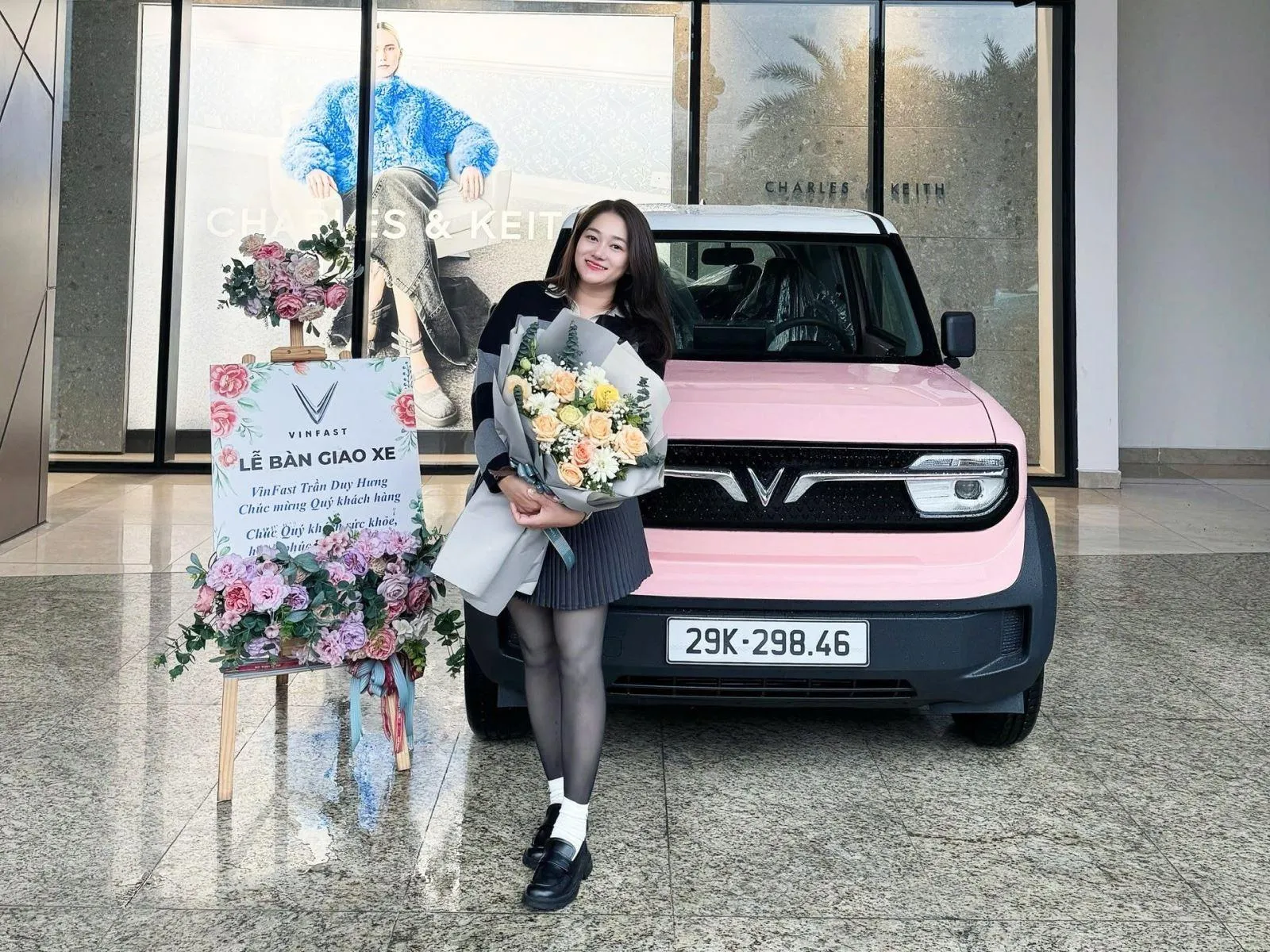 Nữ chủ nhân nói về VinFast VF 3: “Chiếc xe khiến cả gia đình đam mê xe điện”