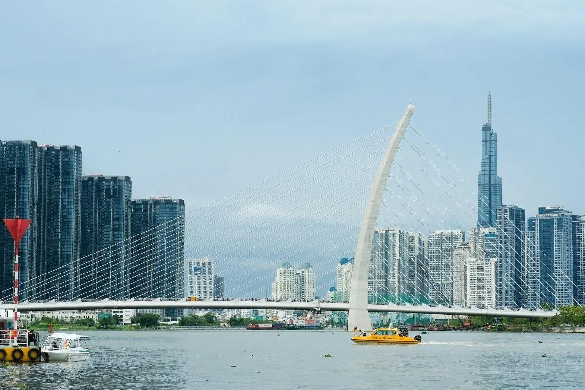 Dấu ấn CBD Thủ Thiêm và tương lai Đức Hòa: 3 thập kỷ phát triển có thể rút ngắn còn 10 năm