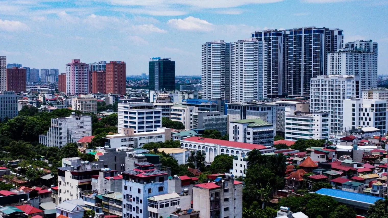 Dòng vốn tăng vọt quý III: Thị trường nhà ở và trái phiếu lấy lại sức bật