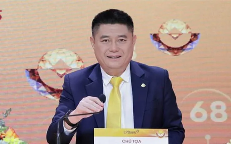 Hé lộ khối tài sản bất động sản của bầu Thụy trước khi rời ghế Chủ tịch ngân hàng LPBank