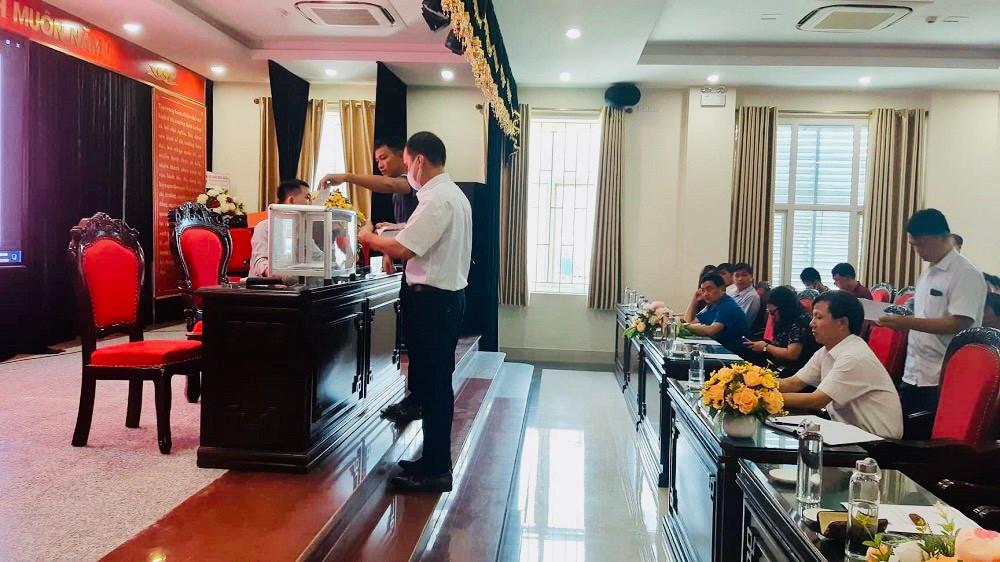 Quy định về tiền đặt cọc trong đấu giá đất bạn nên biết