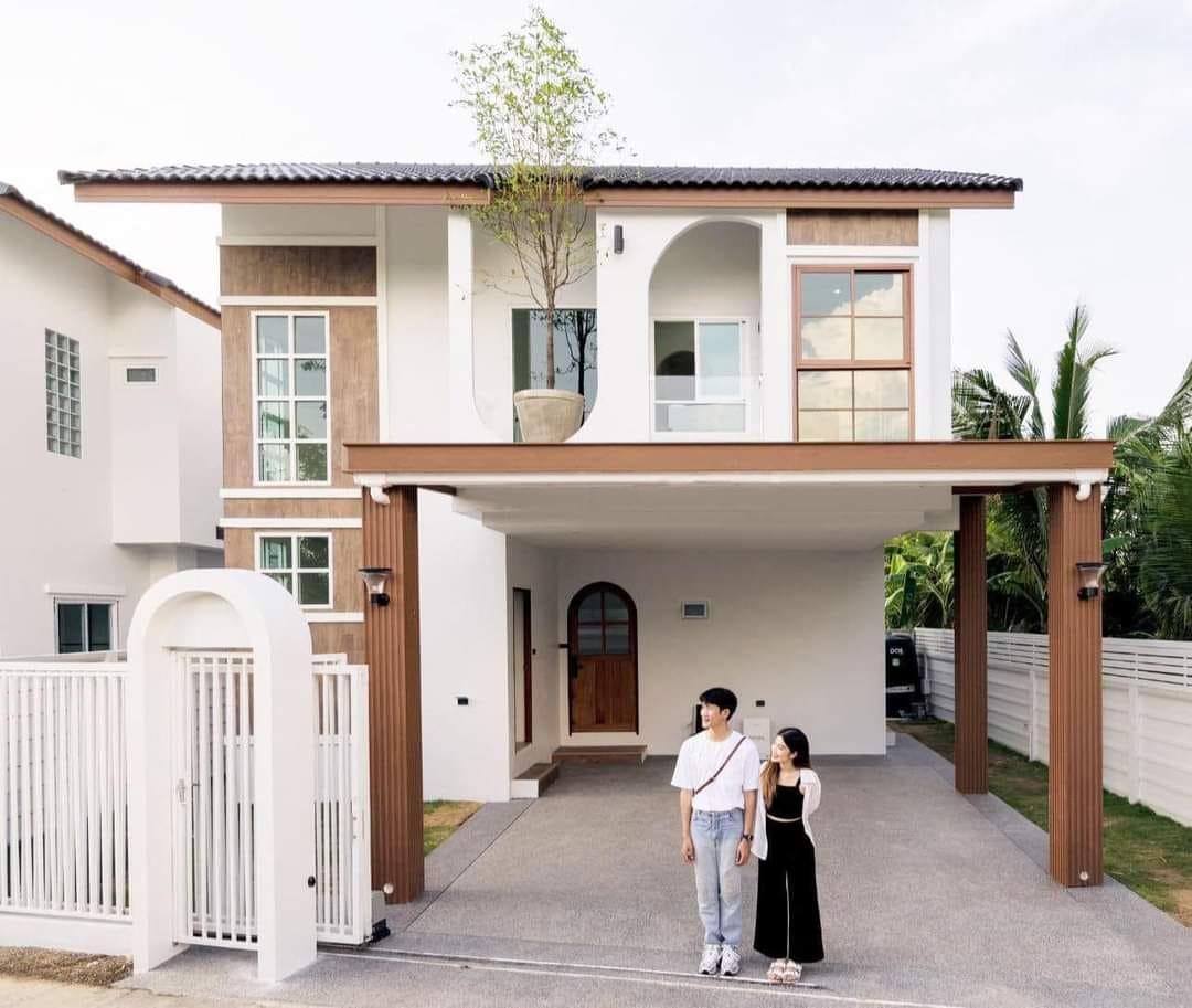 Thiết kế nhà 2 tầng tối giản cho vợ chồng trẻ