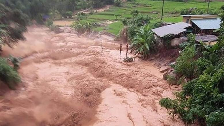 Cảnh báo 16 địa phương có nguy cơ lũ quét, sạt lở đất đá trong 6 giờ tới
