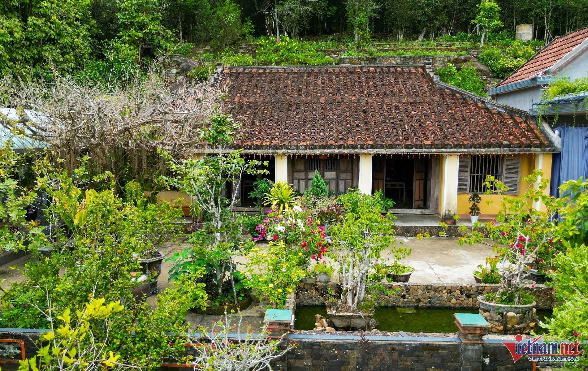 Bên trong ngôi nhà cổ 200 năm tuổi, đại gia trả giá triệu đô vẫn bị gia chủ 'lắc đầu'
