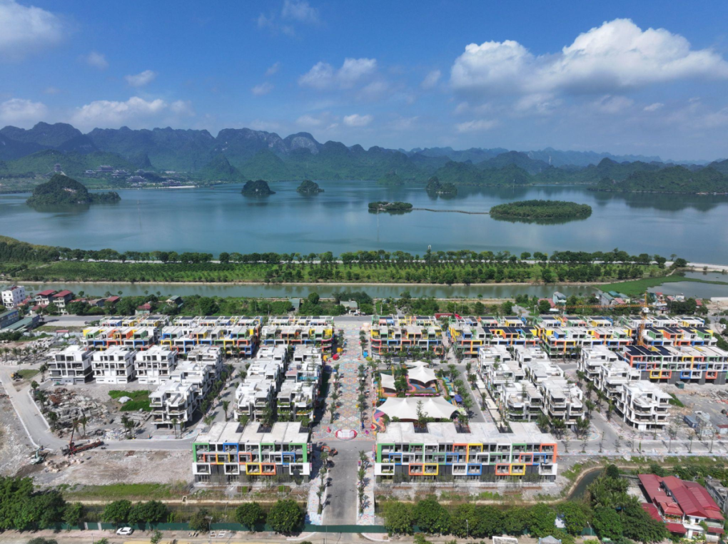 Thông tin mở bán nhà, dự án BĐS, đấu giá ngày 13/11: Tỷ lệ giao dịch 100% đợt 1 - Cát Tường J-Home đánh thức thị trường