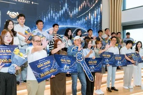 Từ đối thủ trên bảng xếp hạng đến những cuộc gặp gỡ tại lễ trao giải Chứng trường huyền thoại 2026
