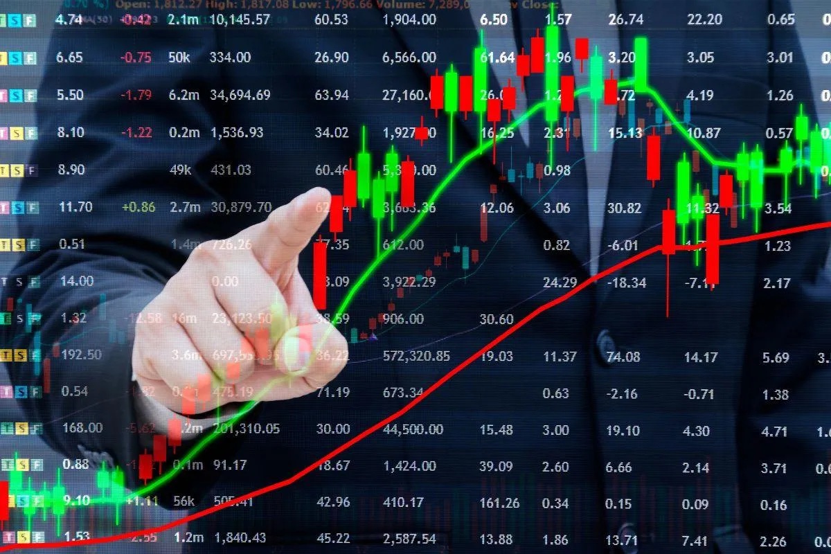 Nhận định chứng khoán (22 - 26/6): Nhóm cổ phiếu ngân hàng vẫn hút vốn giữa nhịp rung lắc của thị trường