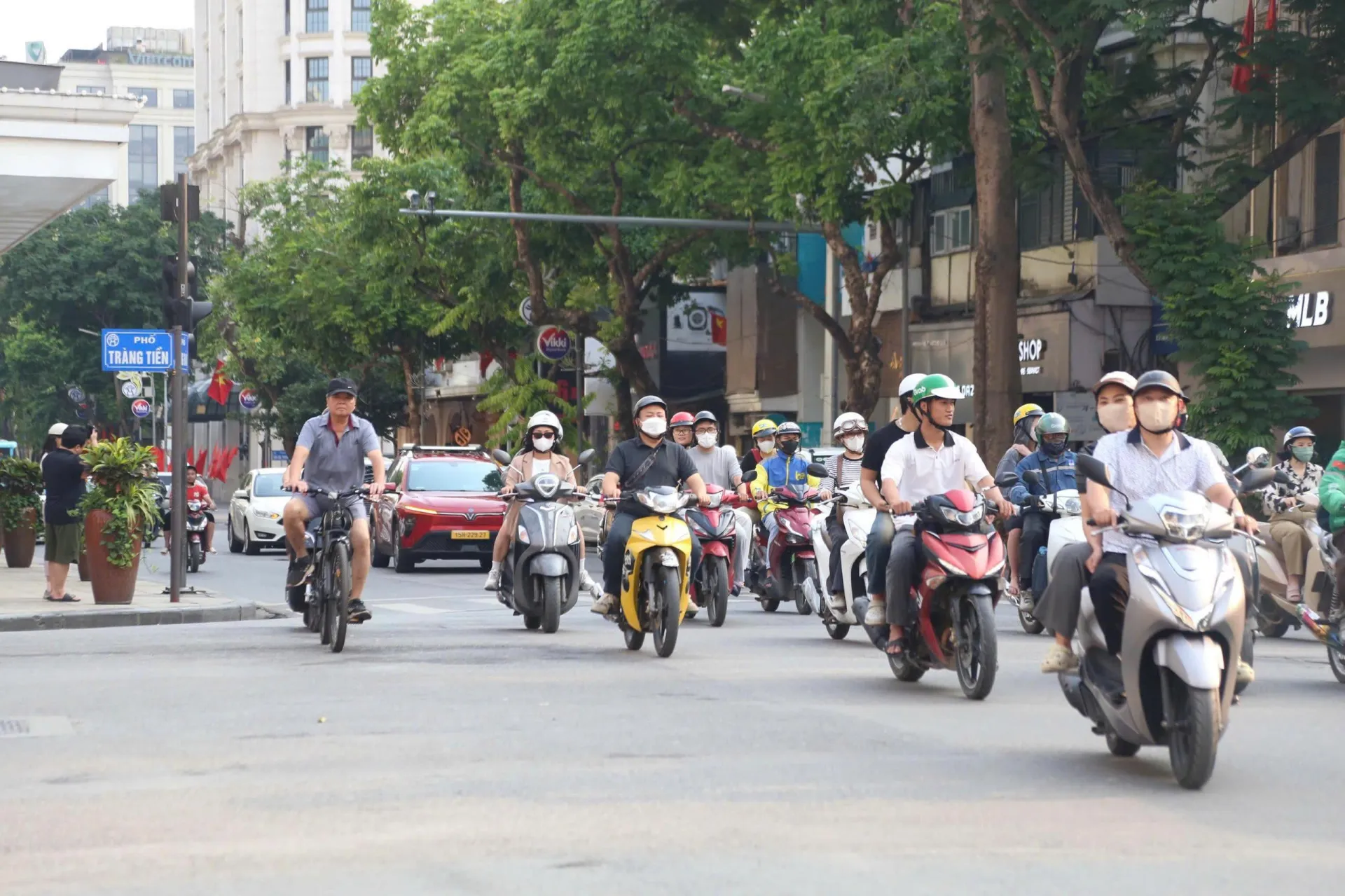 Từ hôm nay (1/7), Hà Nội bắt đầu thí điểm vùng phát thải thấp