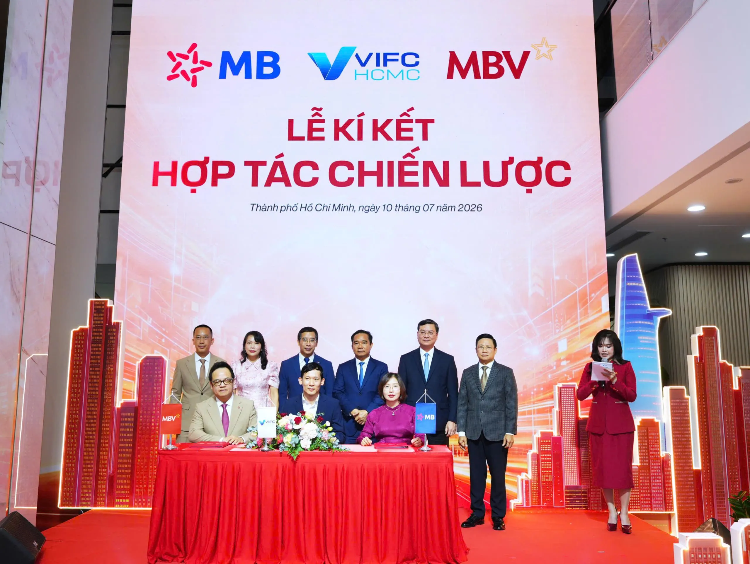 Khai trương trụ sở kinh doanh tại VIFC - HCMC: Bước chuyển sang thị trường phía Nam của Ngân hàng MBV
