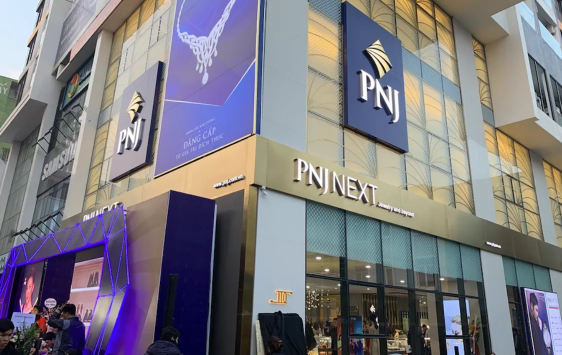 Chủ tịch PNJ nói nhập kim cương từ Thái Lan, Hong Kong, nhưng dữ liệu hải quan lại đặt ra nhiều câu hỏi về nguồn cung