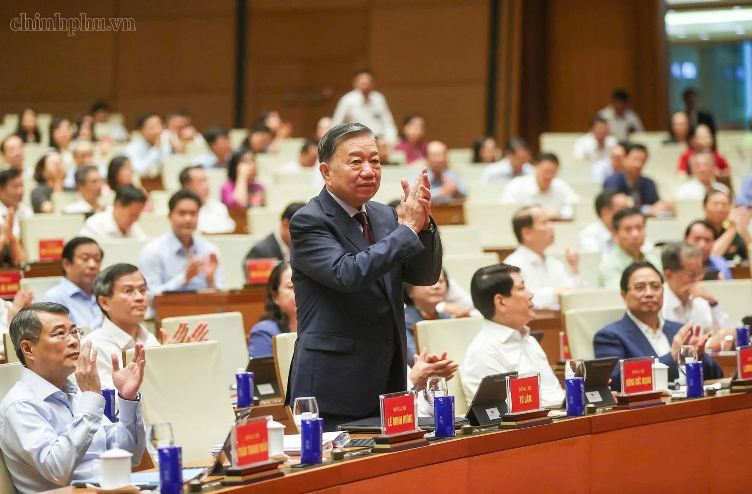 Quán triệt Nghị quyết Trung ương 3 khóa XIV: Mở không gian phát triển mới, thúc đẩy doanh nghiệp biển và kinh tế xanh