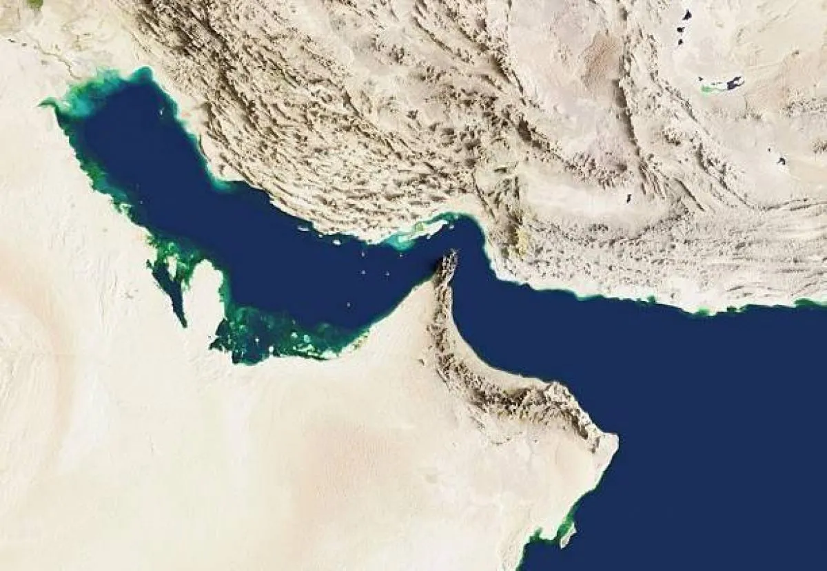 Iran tuyên bố đạt thỏa thuận về eo biển Hormuz