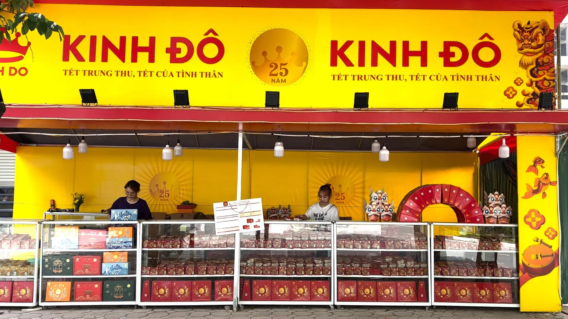 Địa chỉ các cửa hàng bán bánh Trung thu Kinh Đô tại TP.HCM