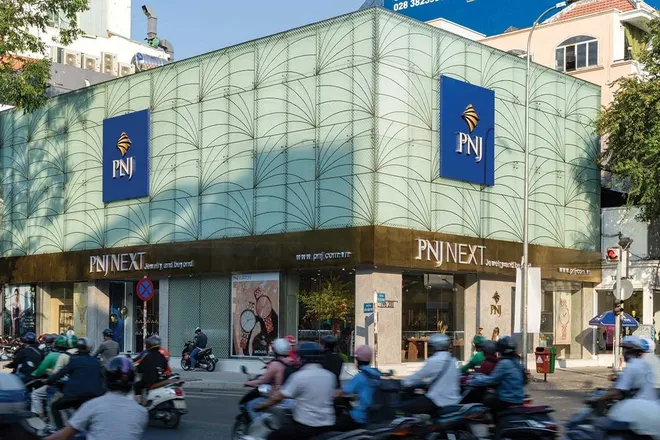 Phiên sáng 28/9: Vì sao cổ phiếu PNJ bị giảm sốc 'kịch sàn', nhưng vẫn trắng bên mua?