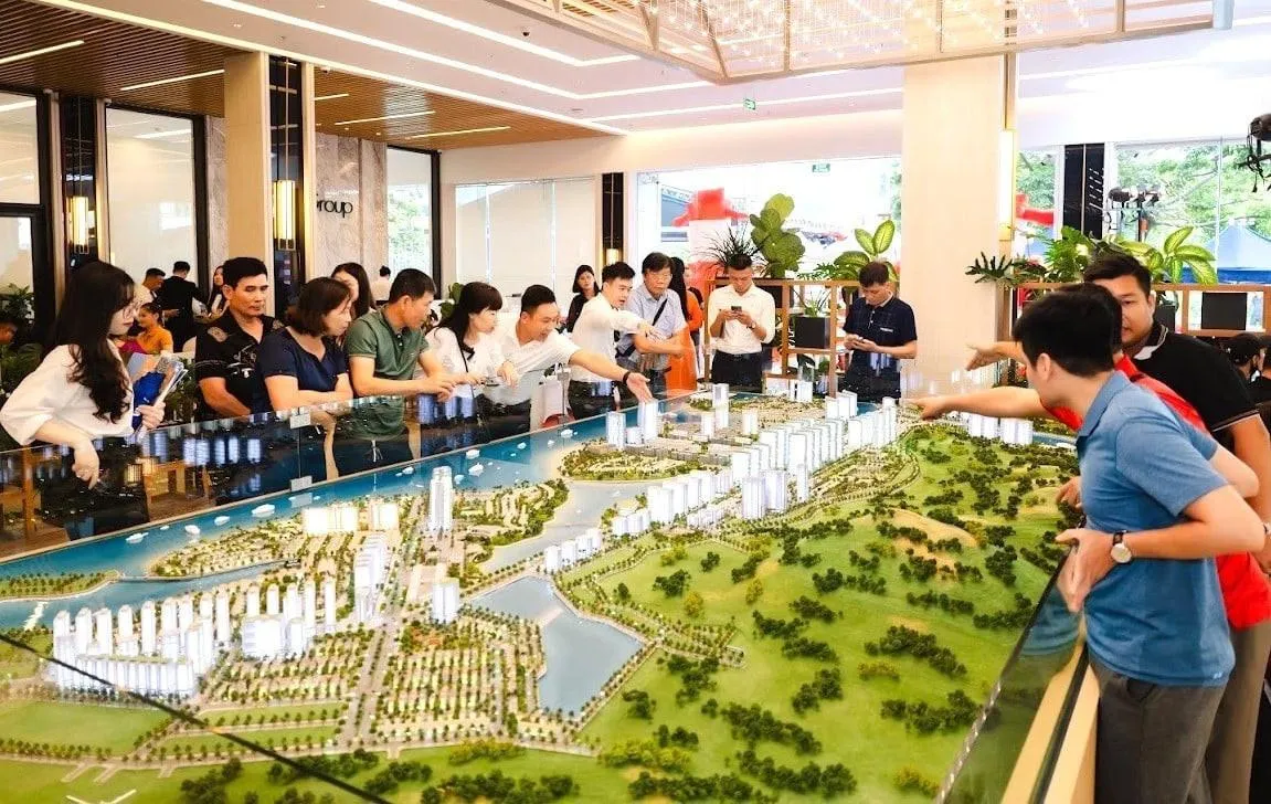 Lãi suất vay mua nhà 14-16%, giao dịch bất động sản giảm mạnh