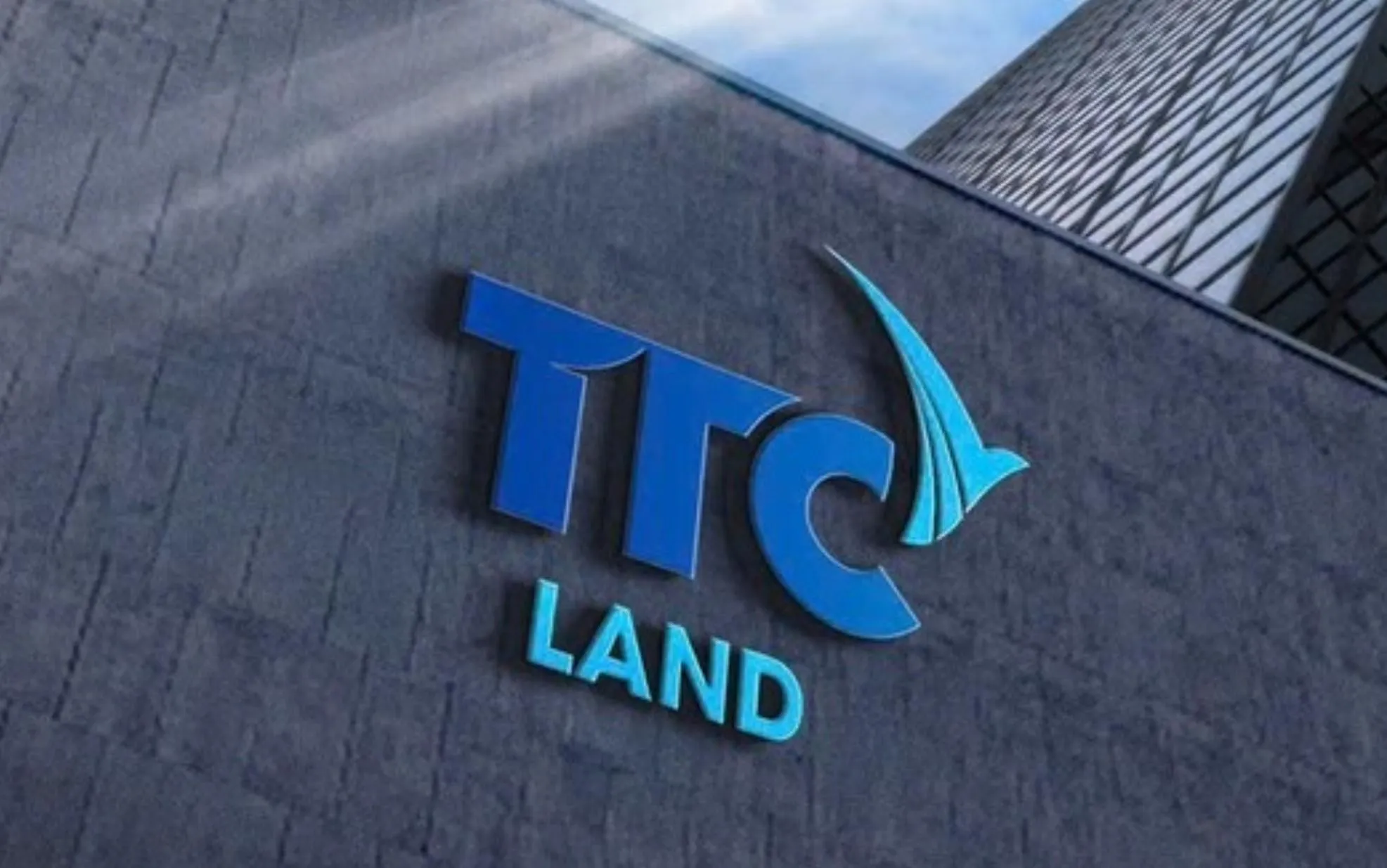Bị phạt vì chậm đăng ký trái phiếu 850 tỷ đồng, nợ gần 7.800 tỷ, TTC Land xoay xở ra sao?
