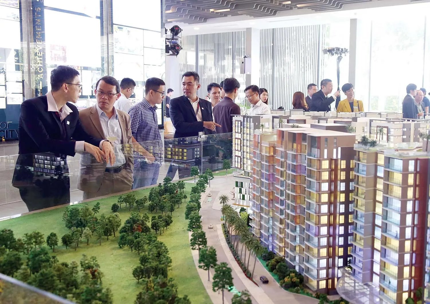 Đề xuất cắt giảm mạnh thủ tục hành chính trong đầu tư, kinh doanh bất động sản