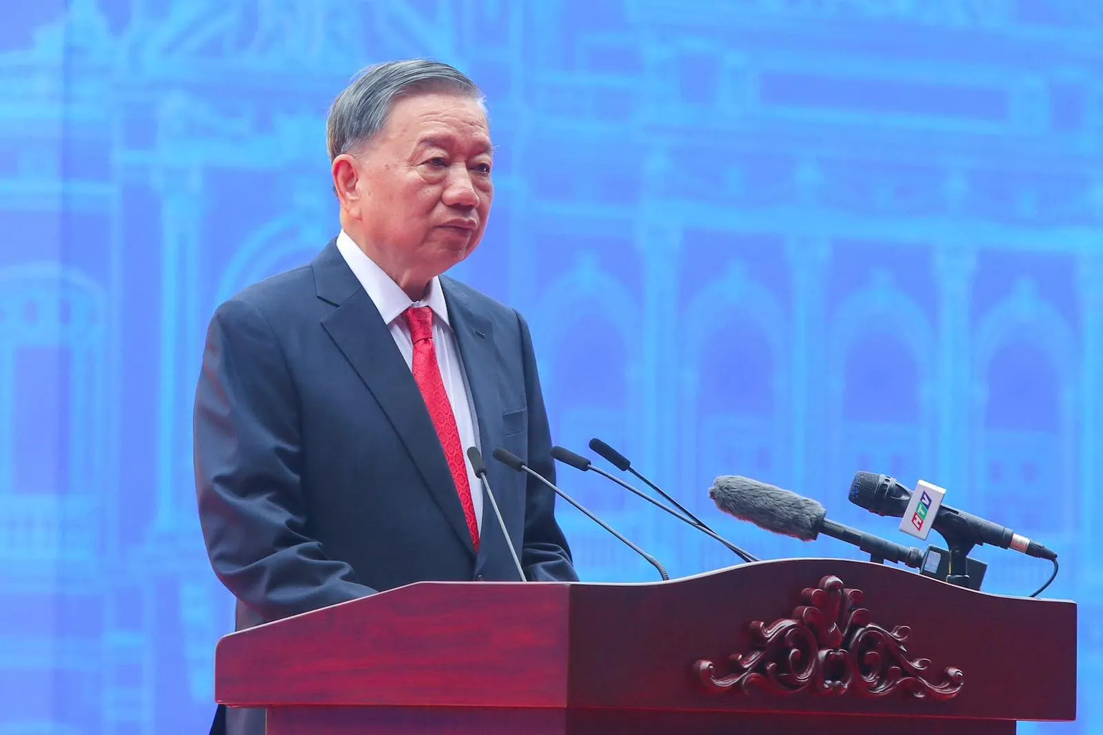 Tổng Bí thư, Chủ tịch nước Tô Lâm phát biểu tại Lễ kỷ niệm 50 năm thành phố Sài Gòn - Gia Định vinh dự mang tên Chủ tịch Hồ Chí Minh
