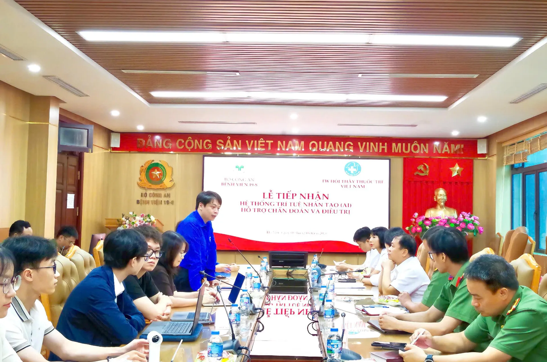 Bệnh viện 19/8 hợp tác Hội Thầy thuốc trẻ Việt Nam thúc đẩy ứng dụng AI trong y tế