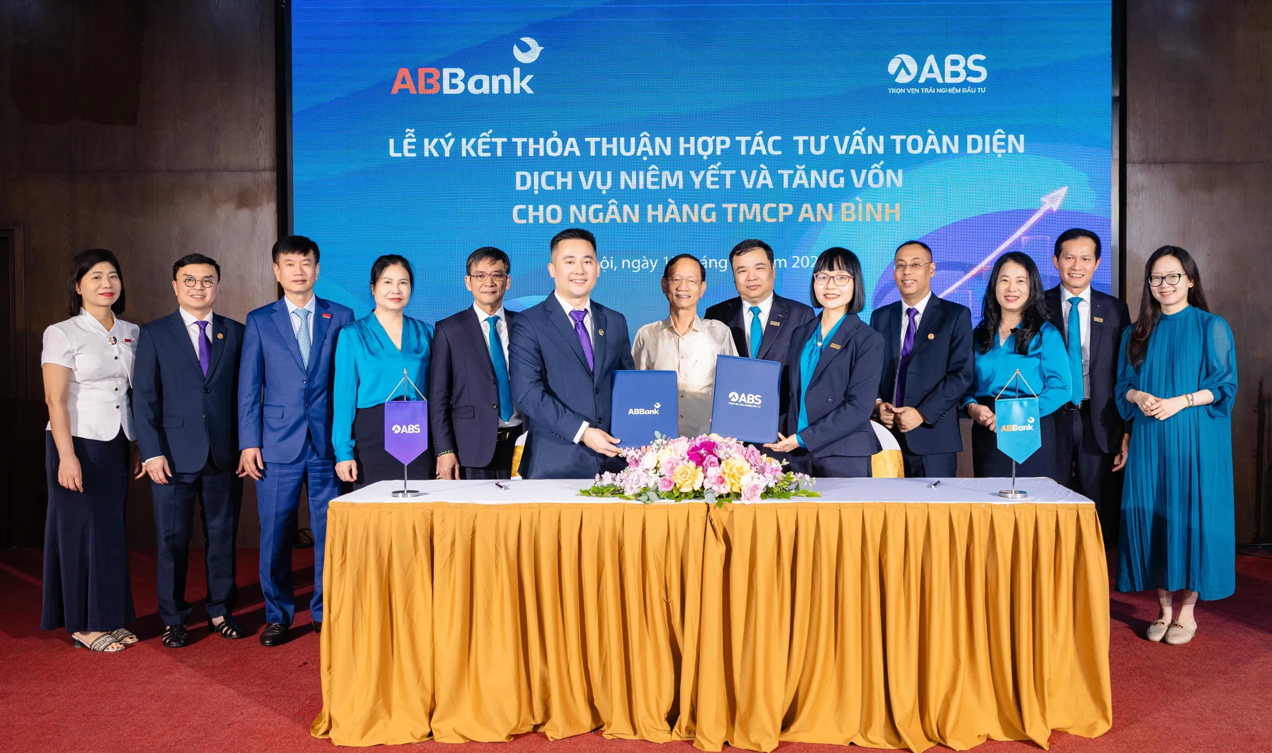 ABBank hợp tác ABS để tăng vốn, mở rộng kết nối nhà đầu tư và niêm yết HOSE