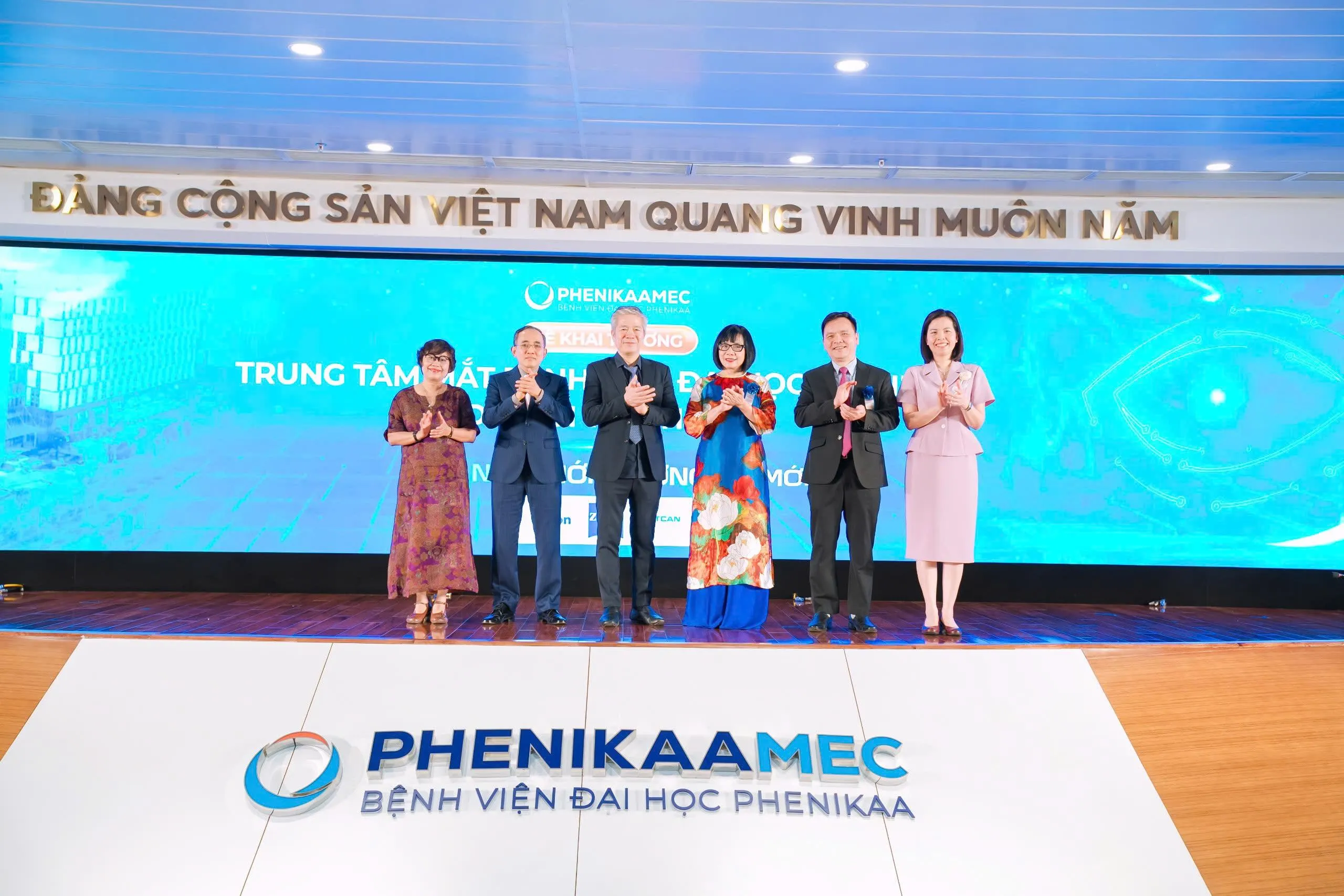 Bệnh viện Đại học Phenikaa ra mắt mô hình nhãn khoa chuyên sâu, chăm sóc thị lực toàn diện