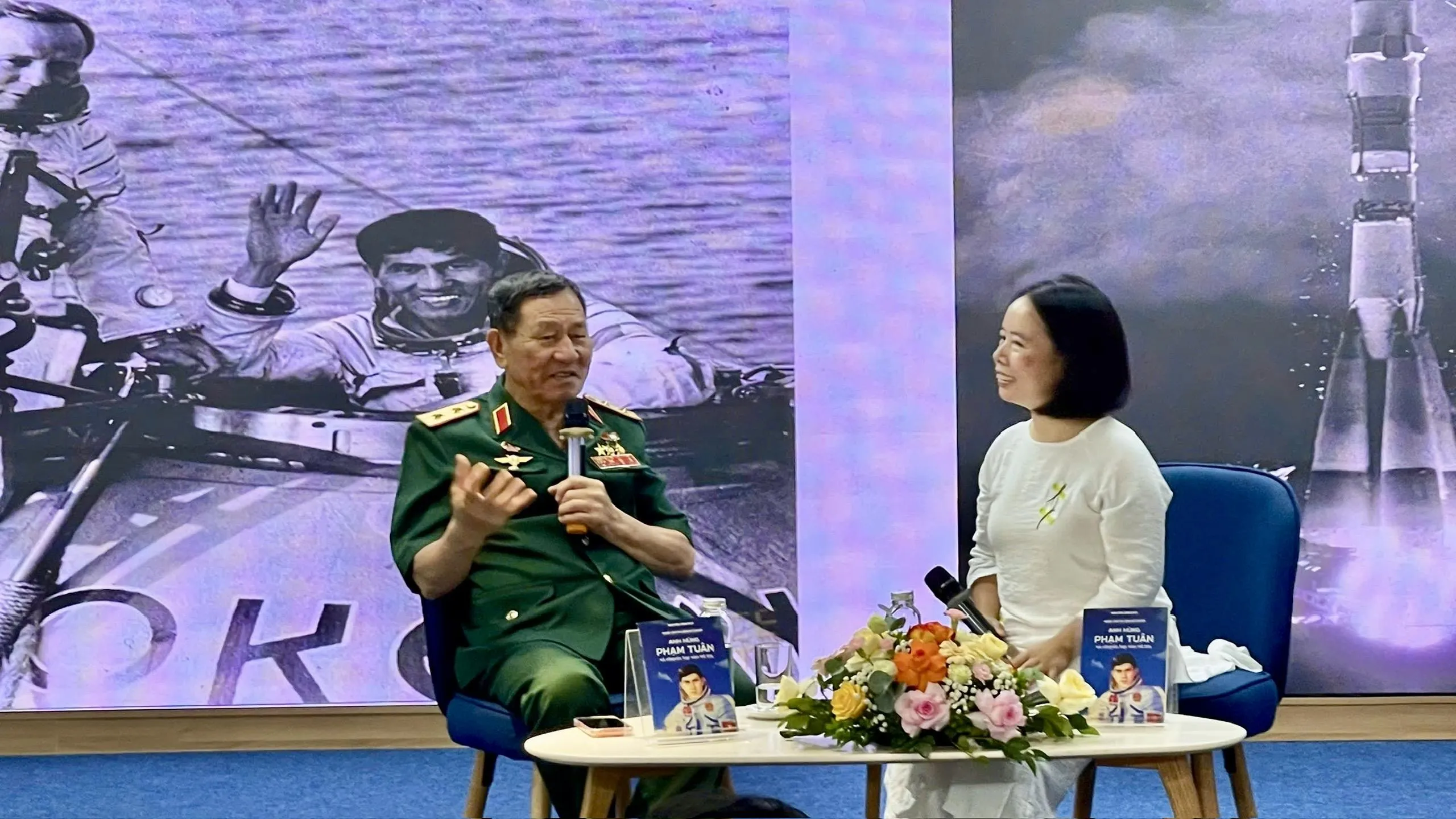 Gặp gỡ Anh hùng Phạm Tuân nhân dịp ra mắt sách “Anh hùng Phạm Tuân và chuyến bay vào vũ trụ”