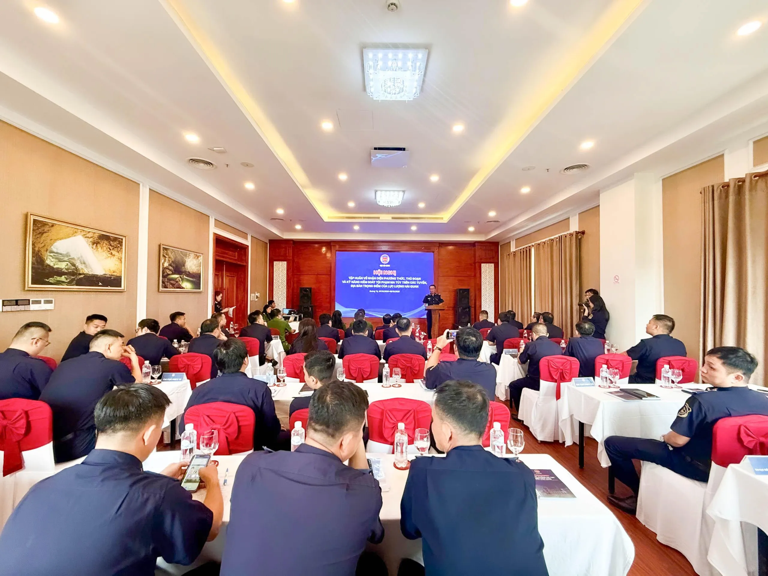 Cục Hải quan tổ chức chuỗi tập huấn nhận diện phương thức, thủ đoạn và kỹ năng kiểm soát tội phạm ma túy