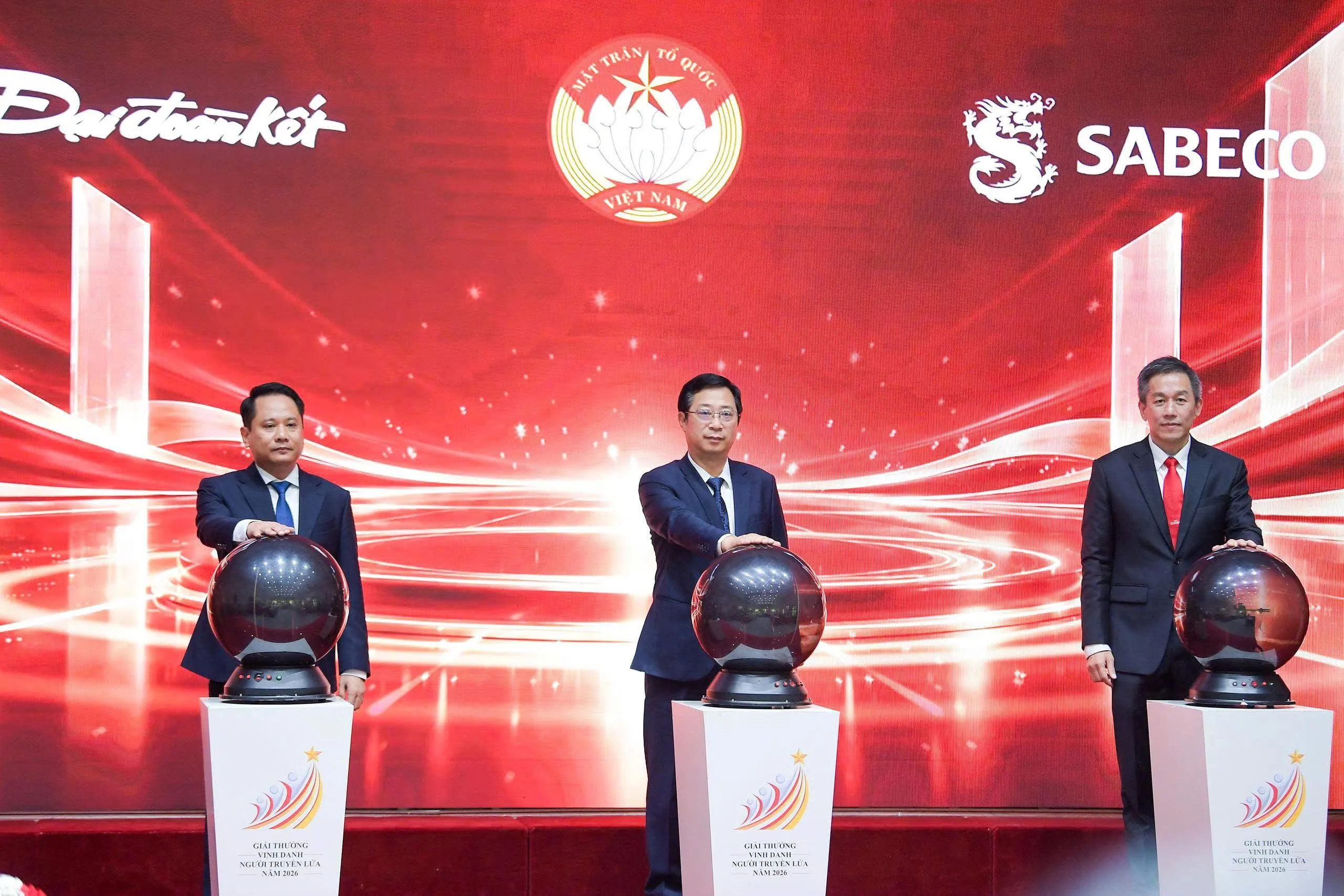 Chính thức khởi động Giải thưởng 'Vinh danh Người truyền lửa' năm 2026