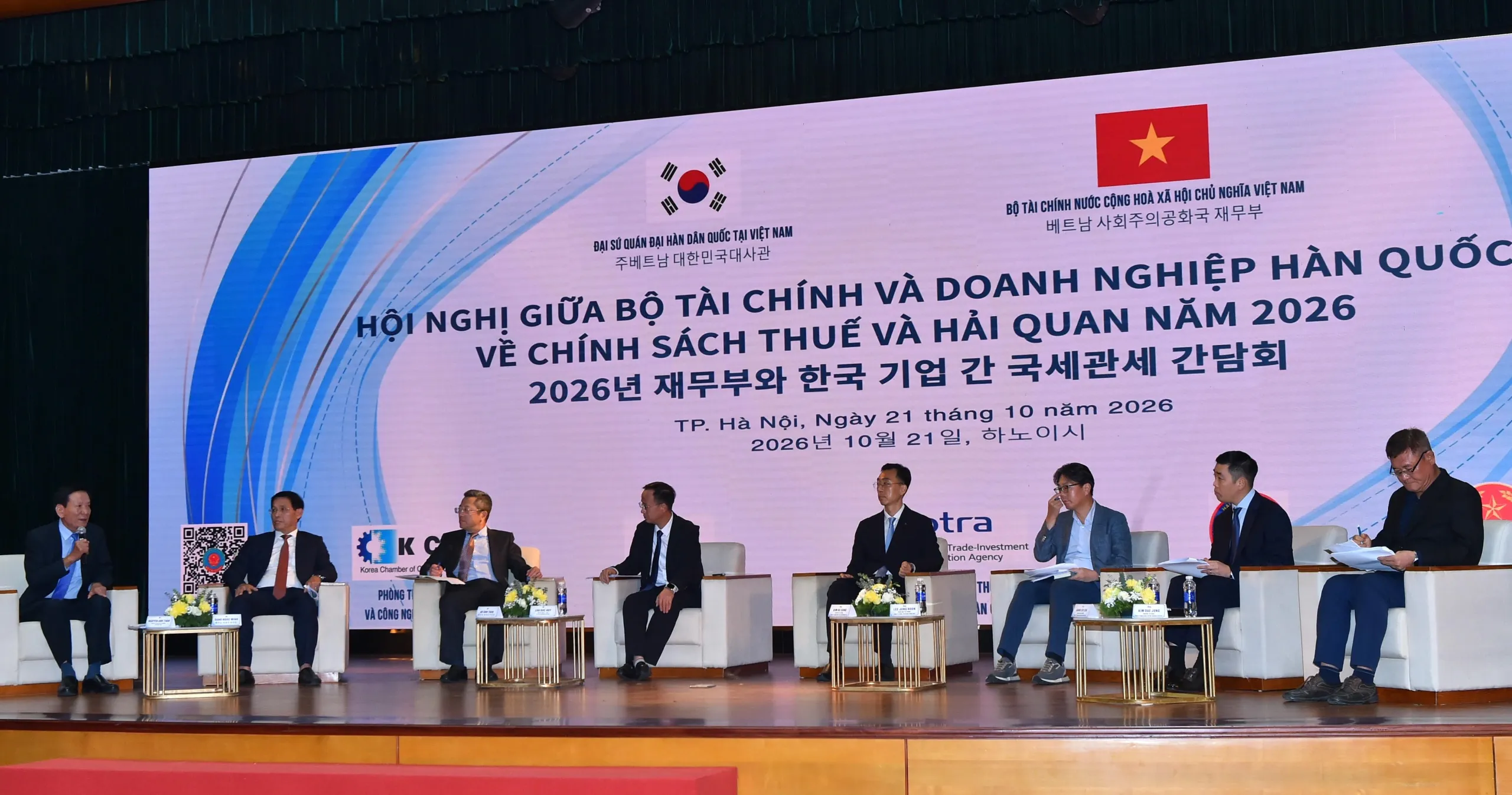 Bộ Tài chính đối thoại với doanh nghiệp Hàn Quốc về chính sách thuế, hải quan năm 2026