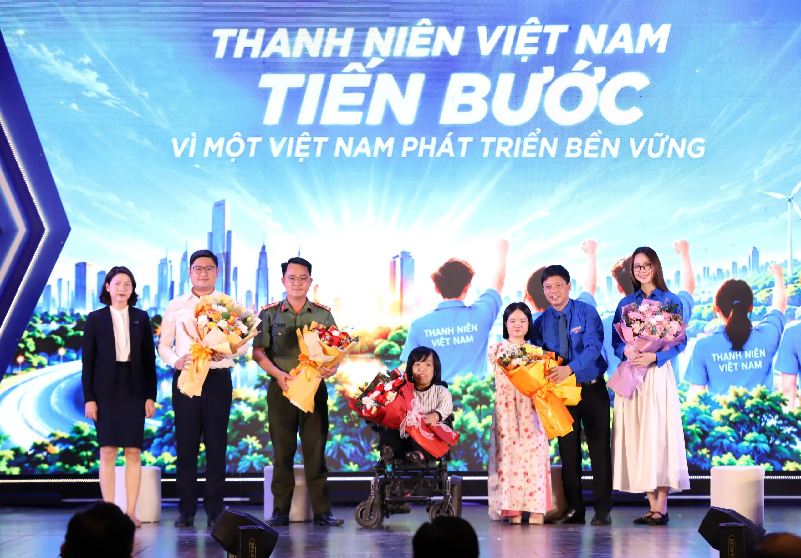 Diễn đàn Kết nối 'Tiếp năng lượng cùng thanh niên Việt Nam tiến bước': Hướng tới những giá trị thiết thực