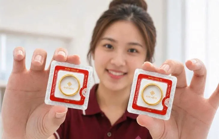 Giá vàng sáng nay (7/8): Vàng SJC quay đầu giảm sâu