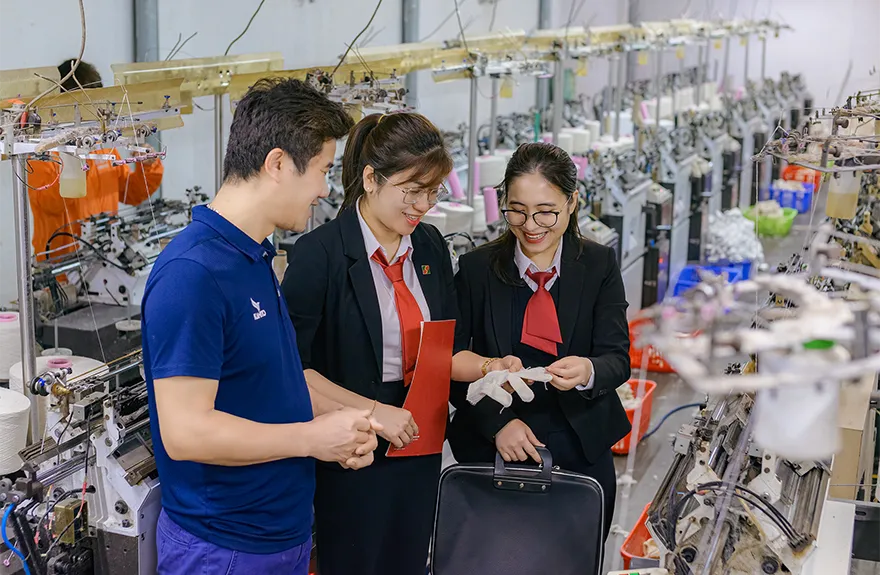 Agribank tiên phong triển khai chương trình tín dụng ưu đãi 70.000 tỷ đồng hướng đến các động lực tăng trưởng kinh tế và doanh nghiệp nhỏ và vừa