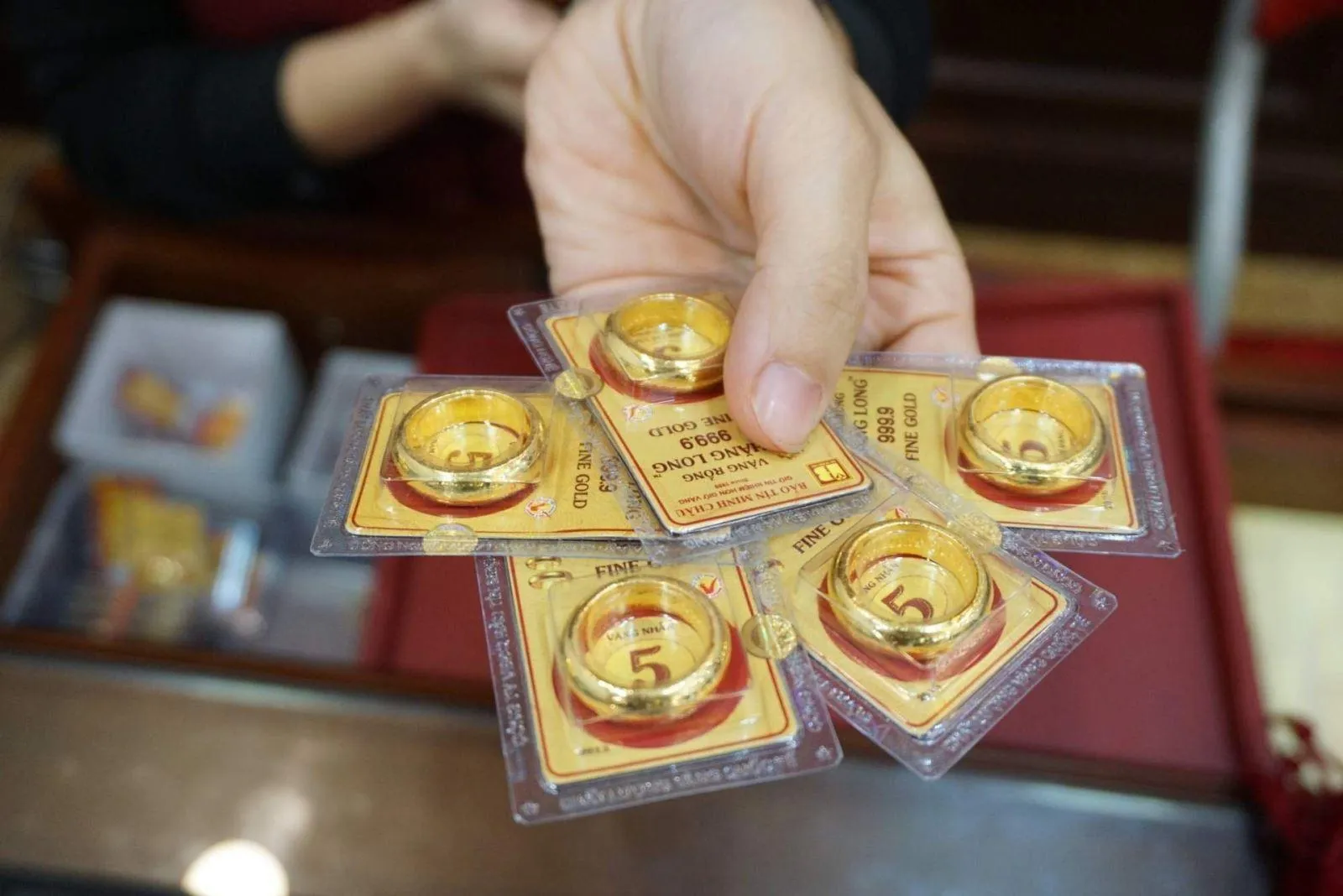 90% chuyên gia dự báo giá vàng tuần sau sẽ tăng mạnh