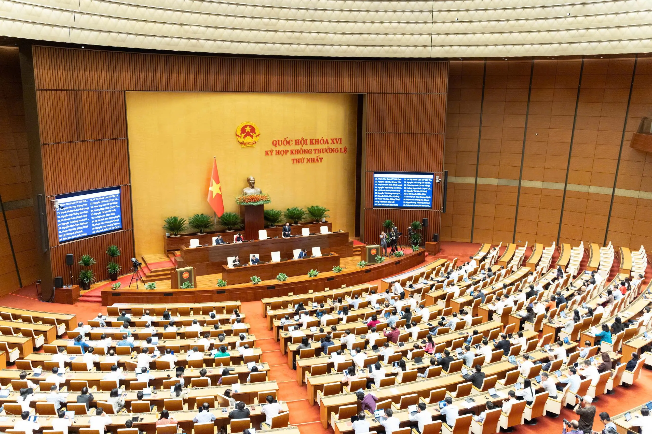 Quốc hội thảo luận về định hướng chính sách sửa đổi Luật Đất đai năm 2024
