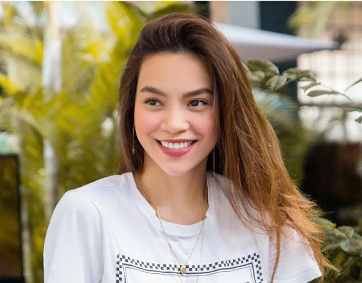 Ca sĩ Hồ Ngọc Hà đóng vai trò gì ở công ty M.O.I Cosmetics?