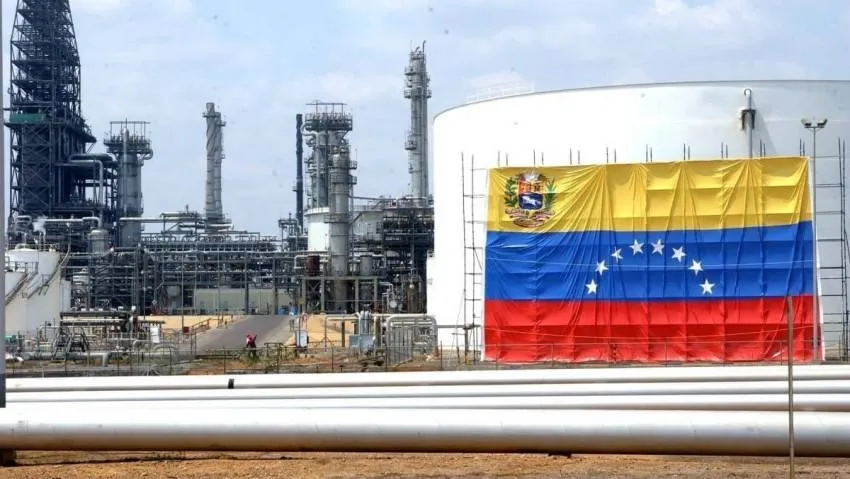 Mỹ đạt thỏa thuận kiểm soát 65 tỷ thùng dầu của Venezuela