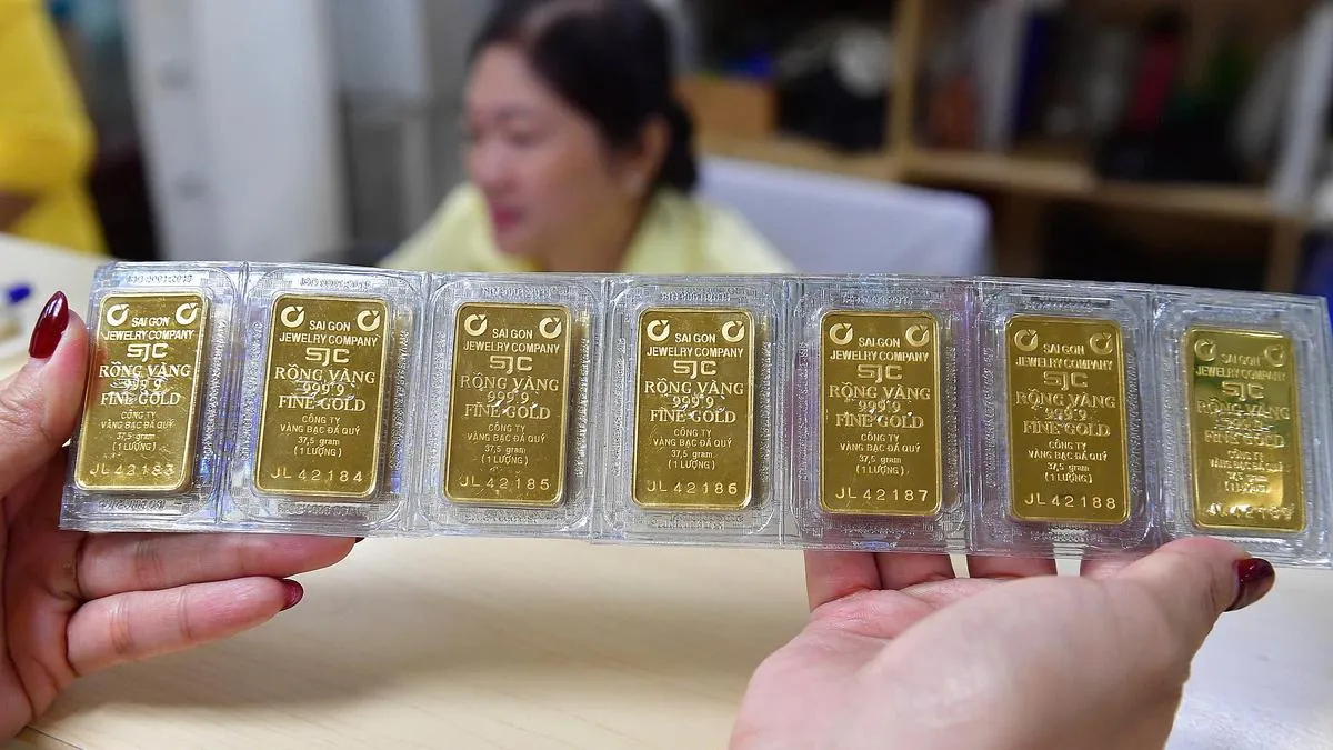 Giá vàng hôm nay 14/9: Vàng trong nước giảm nhẹ, thế giới giằng co phiên đầu tuần