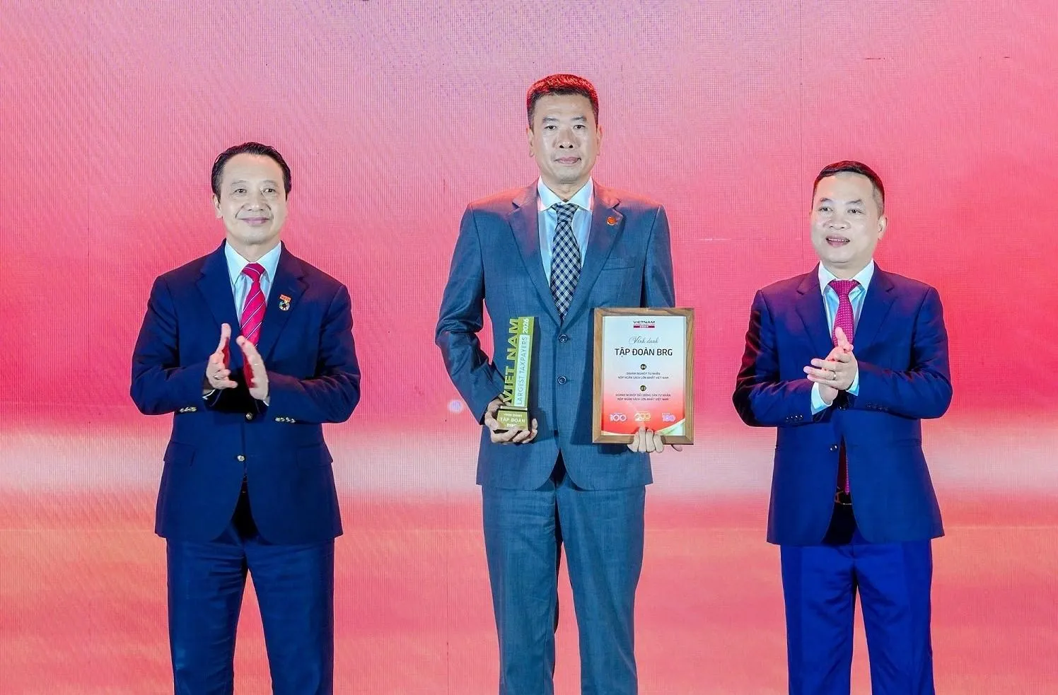 Tập đoàn BRG được vinh danh Top 4 doanh nghiệp tư nhân nộp ngân sách lớn nhất Việt Nam năm 2026