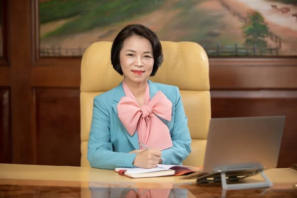 ba-pham-thu-huong-213747.webp
