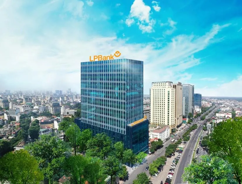 lpbank-222010.webp