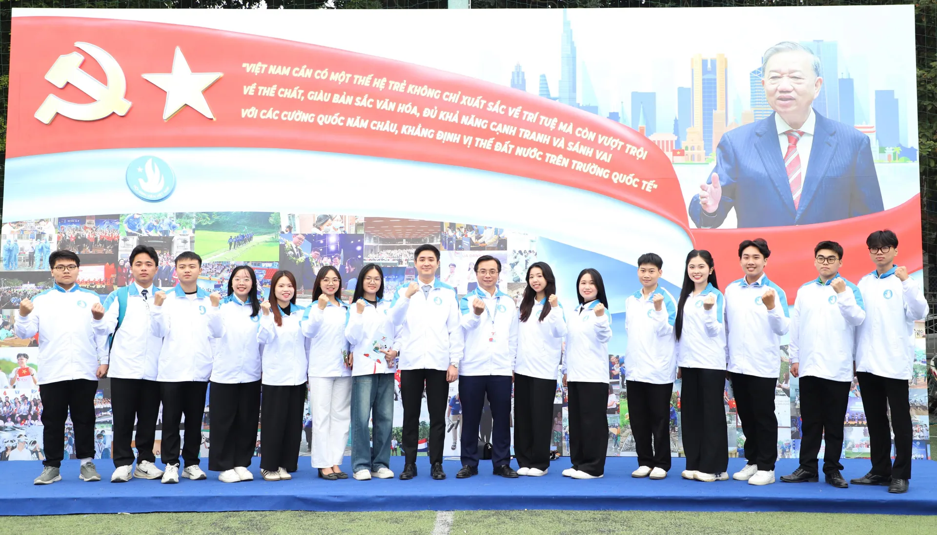 Nhiều hoạt động kỷ niệm 76 năm Ngày truyền thống Học sinh - Sinh viên và Hội Sinh viên Việt Nam